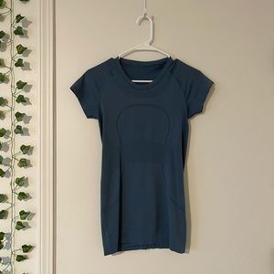 Lulu lemon swiftly short sleeve